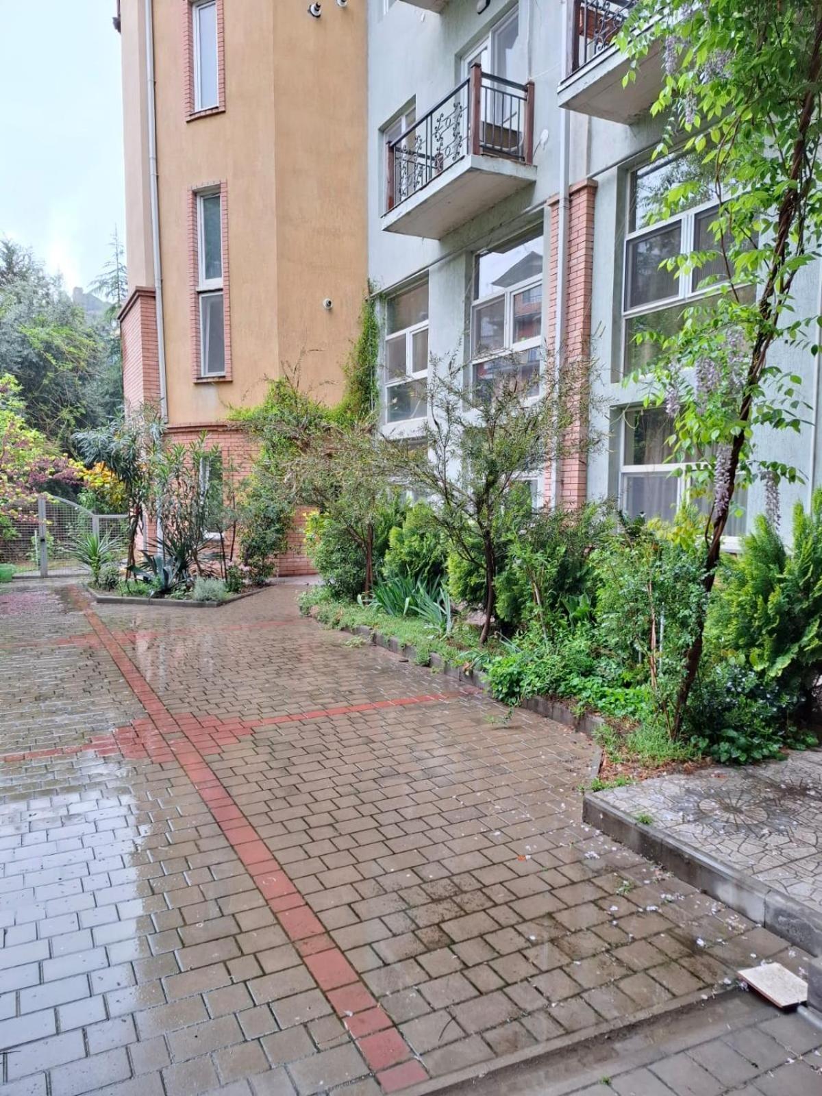 Hotel Alaverdi Palace Tbilisi Exterior photo